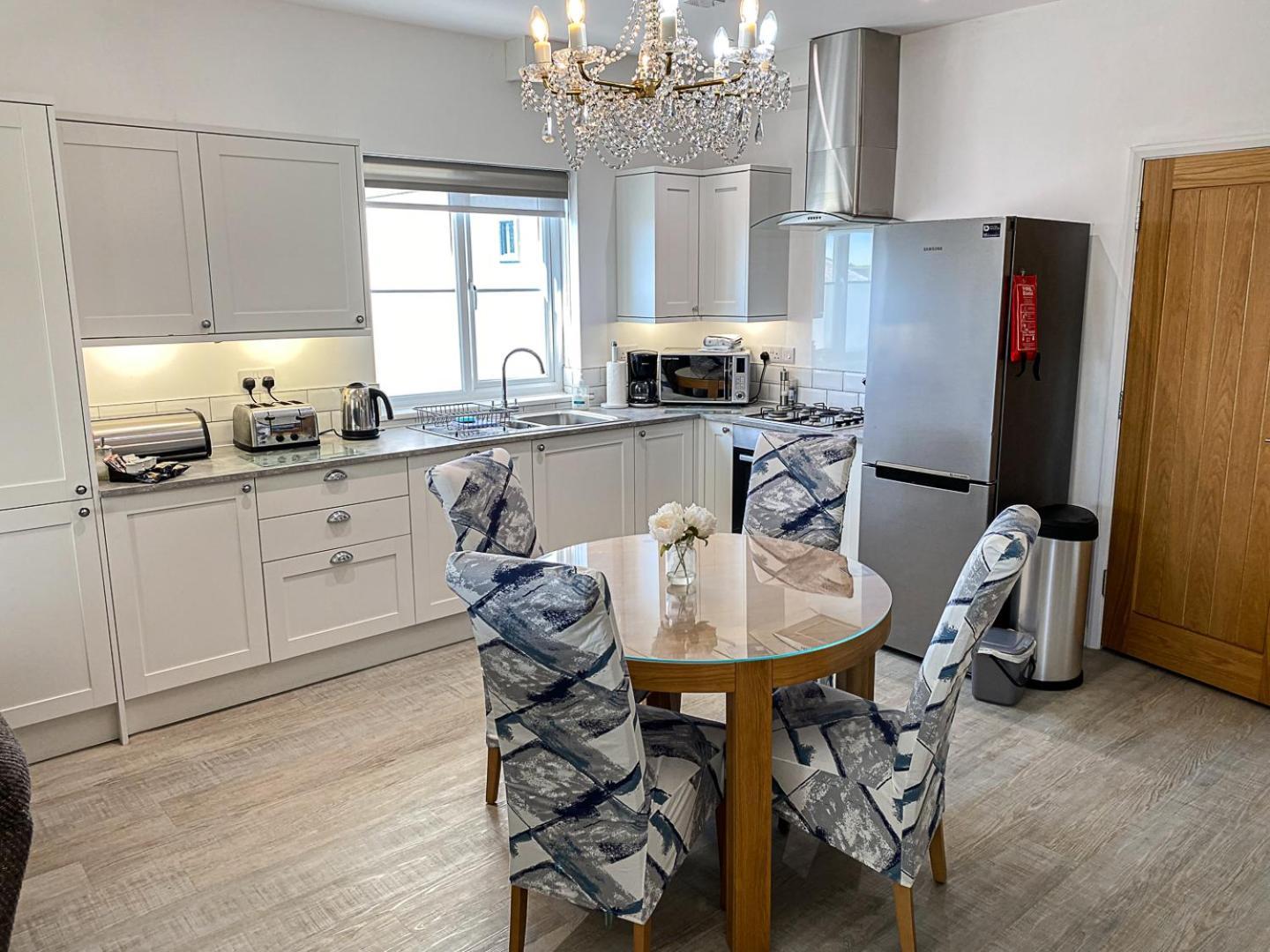 Meadow View Apartments Ньюки Экстерьер фото